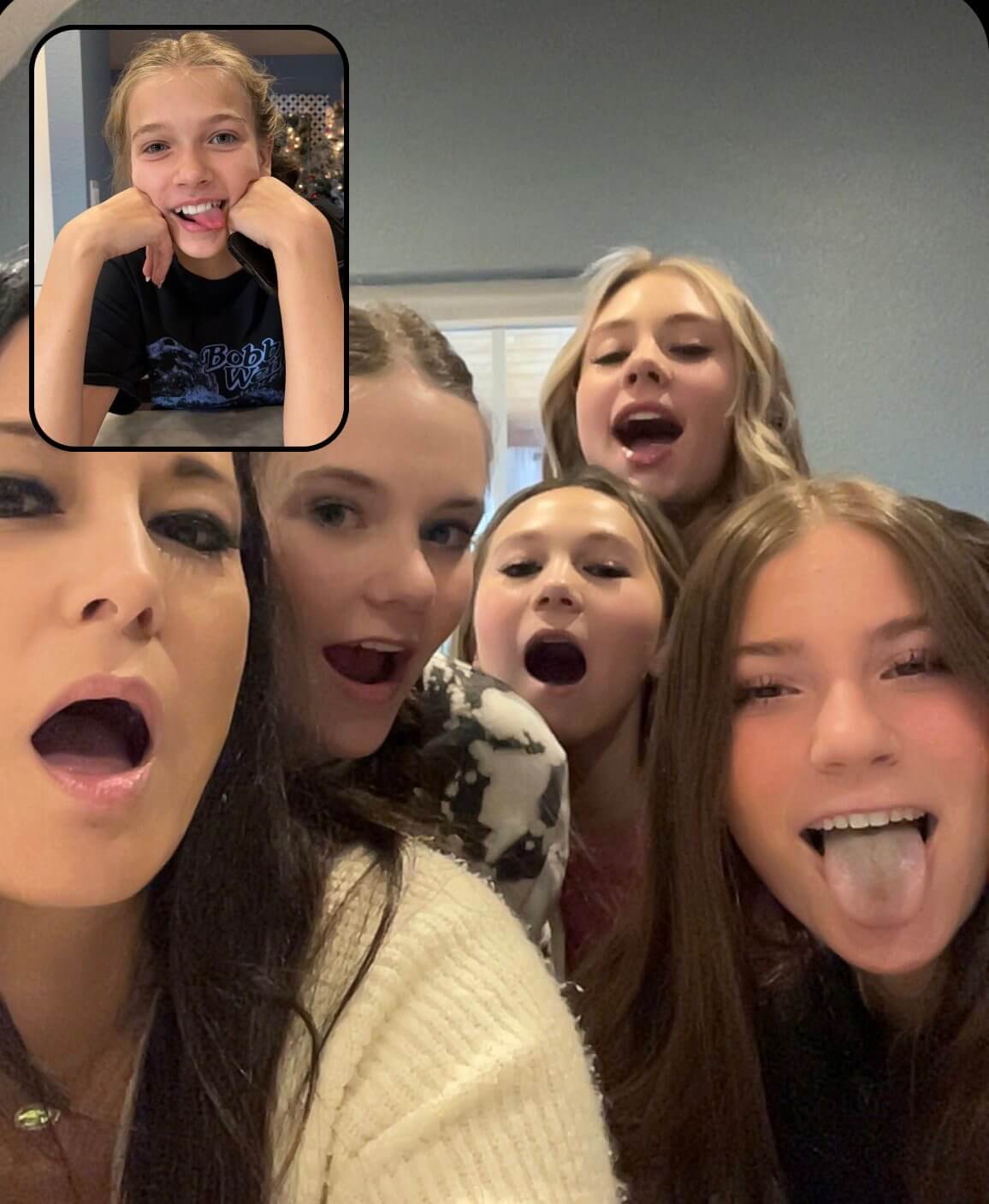 Gillian Grace Ragan - Photo 61