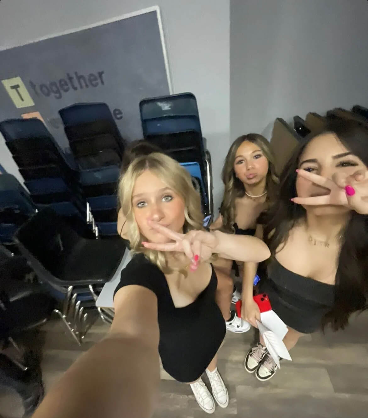 Gillian Grace Ragan - Photo 111